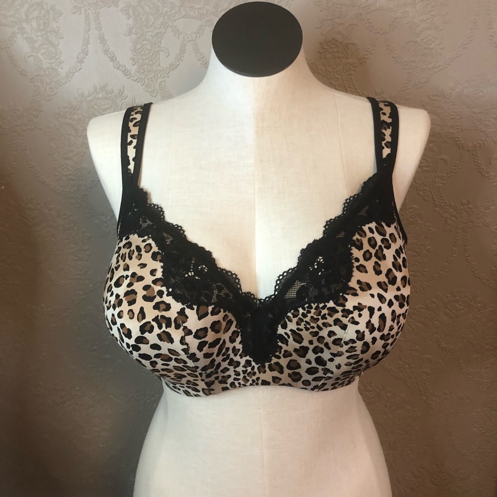 Cacique Bra 42DDD Leopard Lace